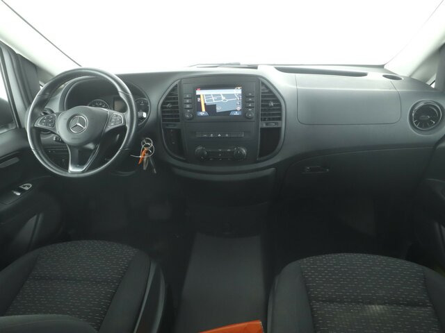 MERCEDES-BENZ Vito 114 TourerPro,lang,Automatik,8Sitze,Kamera... - Mikrobus: obrázek 2 MERCEDES-BENZ Vito 114 TourerPro,lang,Automatik,8Sitze,Kamera... - Mikrobus: obrázek 2