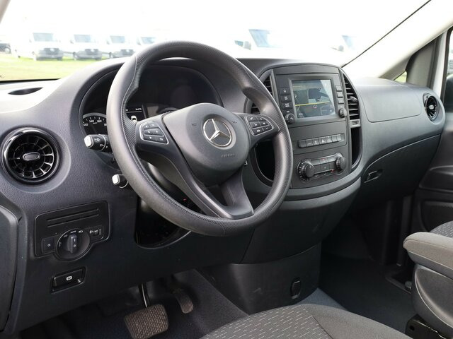 MERCEDES-BENZ Vito 114 TourerPro,lang,Automatik,8Sitze,Kamera... - Mikrobus: obrázek 5 MERCEDES-BENZ Vito 114 TourerPro,lang,Automatik,8Sitze,Kamera... - Mikrobus: obrázek 5