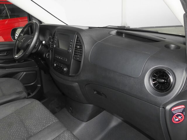 MERCEDES-BENZ Vito 116CDI lang,TourerPro,2Klima,9Sitze,Kamera - Minibus, Mikrobus: obrázek 2 MERCEDES-BENZ Vito 116CDI lang,TourerPro,2Klima,9Sitze,Kamera - Minibus, Mikrobus: obrázek 2