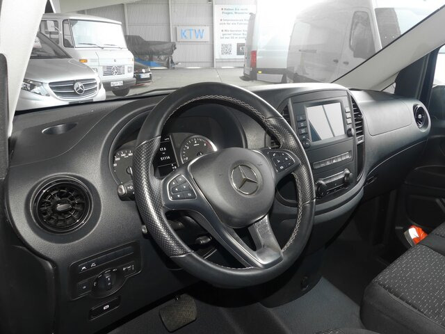 MERCEDES-BENZ Vito 116CDI lang,TourerPro,2Klima,9Sitze,Kamera - Minibus, Mikrobus: obrázek 4 MERCEDES-BENZ Vito 116CDI lang,TourerPro,2Klima,9Sitze,Kamera - Minibus, Mikrobus: obrázek 4