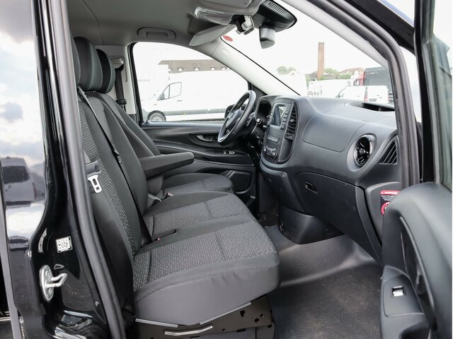 MERCEDES-BENZ Vito 116CDI lang,TourerPro,2Klima,9Sitze,Kamera - Minibus, Mikrobus: obrázek 3 MERCEDES-BENZ Vito 116CDI lang,TourerPro,2Klima,9Sitze,Kamera - Minibus, Mikrobus: obrázek 3