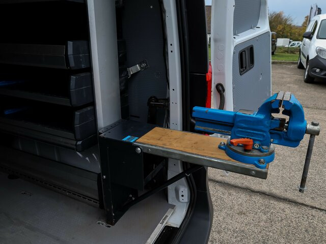 MERCEDES-BENZ Vito114CDI KA lang ,Klima,Sortimo Regalsystem... - Malá dodávka: obrázek 3 MERCEDES-BENZ Vito114CDI KA lang ,Klima,Sortimo Regalsystem... - Malá dodávka: obrázek 3