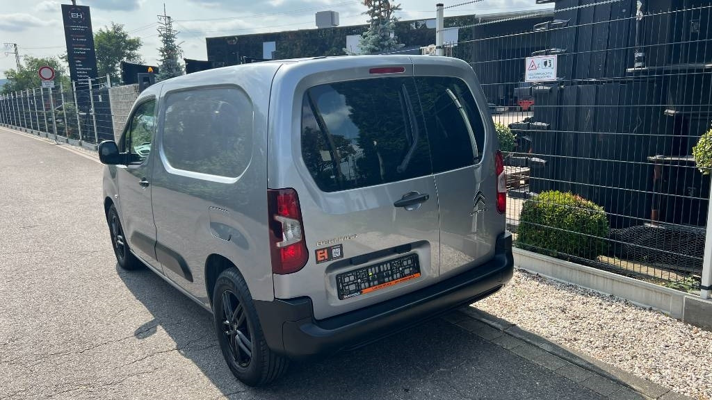 Citroën Berlingo 1.5 Blue HDI, Kasten, 8 Reifen, Klima - Dodávka skřín: obrázek 4 Citroën Berlingo 1.5 Blue HDI, Kasten, 8 Reifen, Klima - Dodávka skřín: obrázek 4