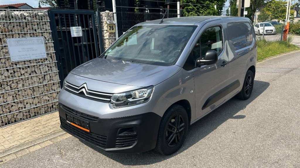 Citroën Berlingo 1.5 Blue HDI, Kasten, 8 Reifen, Klima - Dodávka skřín: obrázek 1 Citroën Berlingo 1.5 Blue HDI, Kasten, 8 Reifen, Klima - Dodávka skřín: obrázek 1