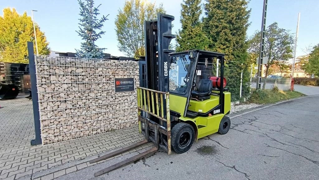Plynový vysokozdvižný vozík Clark CGP 25 Duplex, hydr. Seitenschieber, Hubhöhe 4,15: obrázek 16