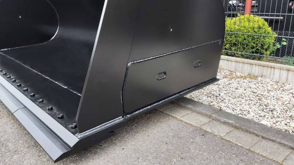 EH Frontschaufel passend Volvo L120 mit Messer - Nakládací lžíce: obrázek 5 EH Frontschaufel passend Volvo L120 mit Messer - Nakládací lžíce: obrázek 5