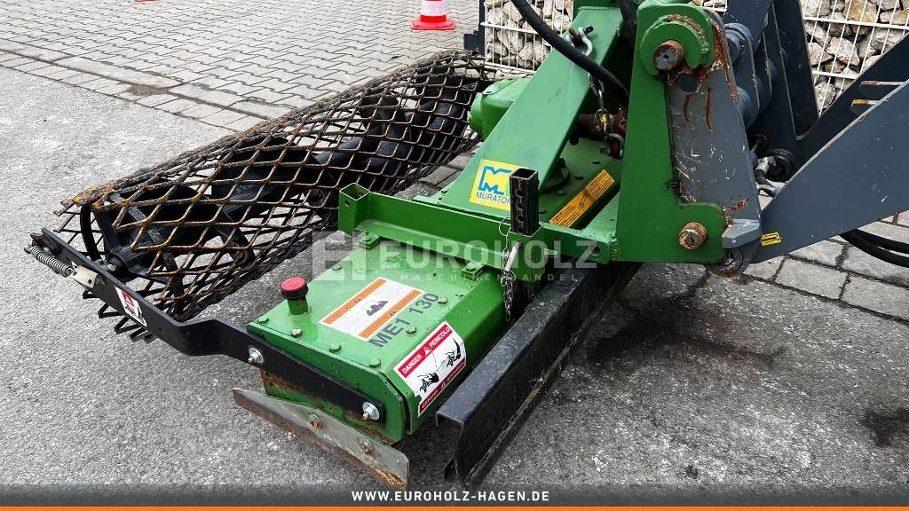 Kloubový nakladač GiANT Radlader V452T, Bodenfräse, Mähwerk, Frontschaufel: obrázek 14