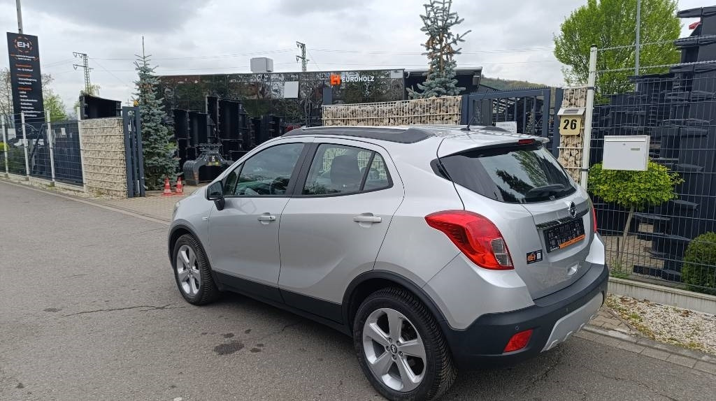Opel Mokka 1.7 CDTI, Klima, Allrad (4x4), Webasto - Osobní auto: obrázek 4 Opel Mokka 1.7 CDTI, Klima, Allrad (4x4), Webasto - Osobní auto: obrázek 4