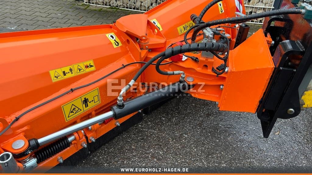 Schneepflug Schneeschild Vario 4-Wege PUV-2000M - Sněžný pluh pro Zemědělská technika: obrázek 4 Schneepflug Schneeschild Vario 4-Wege PUV-2000M - Sněžný pluh pro Zemědělská technika: obrázek 4