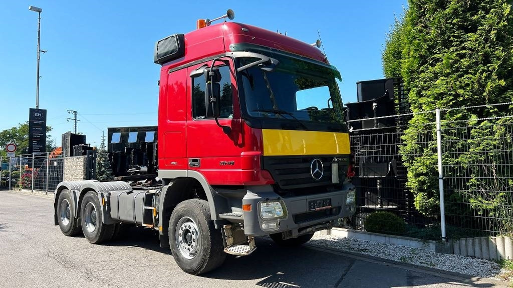 Mercedes-Benz Actros 2648 6x4 1 Hand Kipphydraulik Klima - Tahač: obrázek 4 Mercedes-Benz Actros 2648 6x4 1 Hand Kipphydraulik Klima - Tahač: obrázek 4