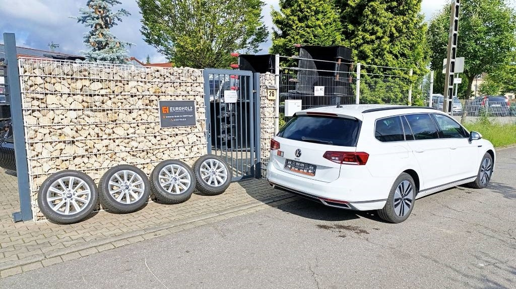 Volkswagen Passat GTE 1.4 Plug-In-Hybrid, Batterie neu, Navi - Osobní auto: obrázek 2 Volkswagen Passat GTE 1.4 Plug-In-Hybrid, Batterie neu, Navi - Osobní auto: obrázek 2