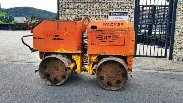 Wacker RT 820 Walze Fernbedienung Rüttelwalze - Vibrační deska: obrázek 2 Wacker RT 820 Walze Fernbedienung Rüttelwalze - Vibrační deska: obrázek 2