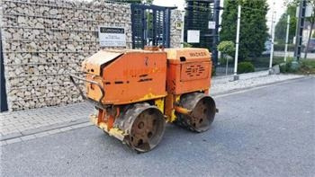 Wacker RT 820 Walze Fernbedienung Rüttelwalze - Vibrační deska: obrázek 1 Wacker RT 820 Walze Fernbedienung Rüttelwalze - Vibrační deska: obrázek 1