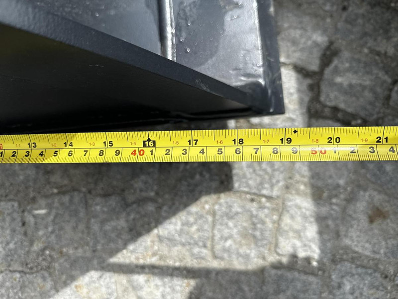 Big Böschungslöffel 140cm mit MS03 Symblock Aufnahme - Lžíce: obrázek 4 Big Böschungslöffel 140cm mit MS03 Symblock Aufnahme - Lžíce: obrázek 4