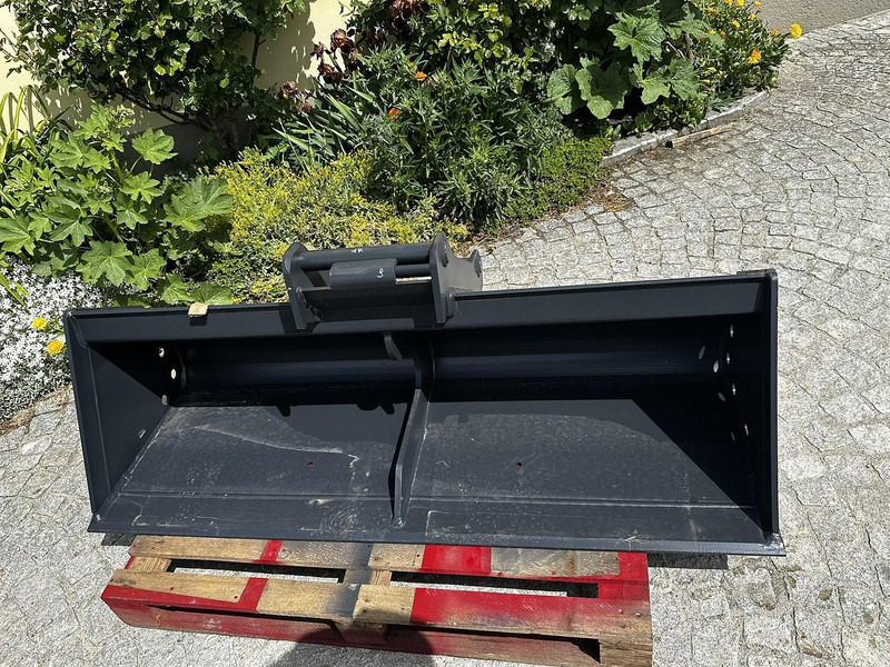 Big Böschungslöffel 160cm mit OQ45-5 Aufnahme - Lžíce: obrázek 2 Big Böschungslöffel 160cm mit OQ45-5 Aufnahme - Lžíce: obrázek 2