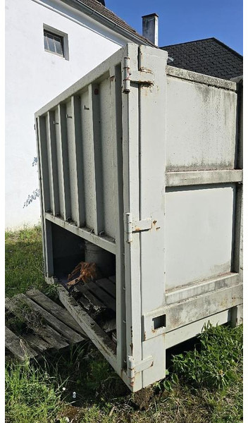 Big Hakenliftcontainer mit 5000 l Tank - Skladovací nádrž: obrázek 5 Big Hakenliftcontainer mit 5000 l Tank - Skladovací nádrž: obrázek 5