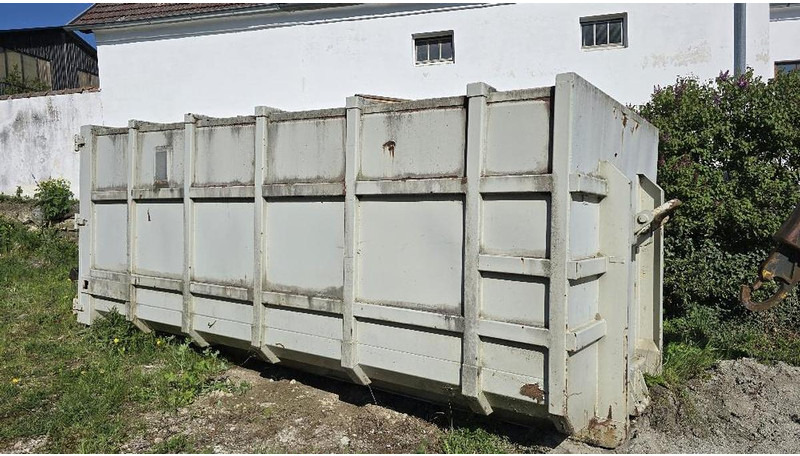 Big Hakenliftcontainer mit 5000 l Tank - Skladovací nádrž: obrázek 1 Big Hakenliftcontainer mit 5000 l Tank - Skladovací nádrž: obrázek 1