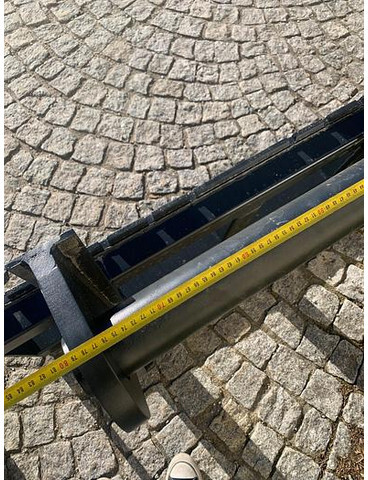 Big Palettengabel 2 t mit Bobcat Teleskoplader Aufnahme - Vidle pro Manipulační technika: obrázek 4 Big Palettengabel 2 t mit Bobcat Teleskoplader Aufnahme - Vidle pro Manipulační technika: obrázek 4