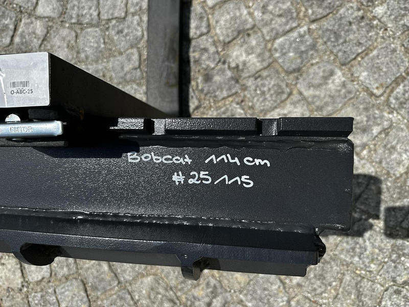 Big Palettengabel mit Bobcat 114cm Aufnahme - Vidle pro Manipulační technika: obrázek 4 Big Palettengabel mit Bobcat 114cm Aufnahme - Vidle pro Manipulační technika: obrázek 4