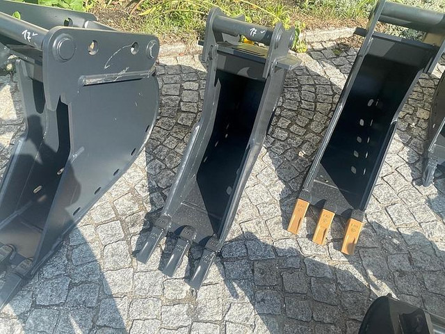 Big Tieflöffel 30 cm mit Lehnhoff MS03 Symlock Aufnahme - Lžíce: obrázek 1 Big Tieflöffel 30 cm mit Lehnhoff MS03 Symlock Aufnahme - Lžíce: obrázek 1
