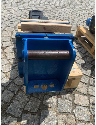 Hammer HM100 Hydraulikhammer mit Lehnhoff MS01 Aufnahme - Hydraulické kladivo: obrázek 4 Hammer HM100 Hydraulikhammer mit Lehnhoff MS01 Aufnahme - Hydraulické kladivo: obrázek 4
