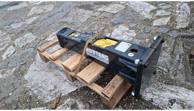 Mustang HM100 Hydraulikhammer - Hydraulické kladivo: obrázek 3 Mustang HM100 Hydraulikhammer - Hydraulické kladivo: obrázek 3
