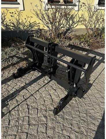 Big Genie / Terex Adapter mit 3 Punkt Aufnahme - Příslušenství: obrázek 1 Big Genie / Terex Adapter mit 3 Punkt Aufnahme - Příslušenství: obrázek 1