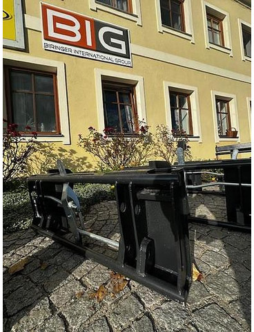 Big Genie / Terex Adapter passend zu Euro Aufnahme - Příslušenství: obrázek 1 Big Genie / Terex Adapter passend zu Euro Aufnahme - Příslušenství: obrázek 1