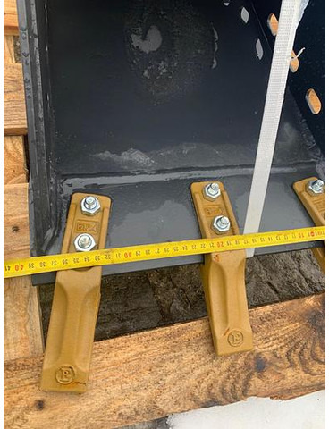 Tieflöffel 40 cm mit Lehnhoff MS08 Aufnahme - Lžíce: obrázek 2 Tieflöffel 40 cm mit Lehnhoff MS08 Aufnahme - Lžíce: obrázek 2