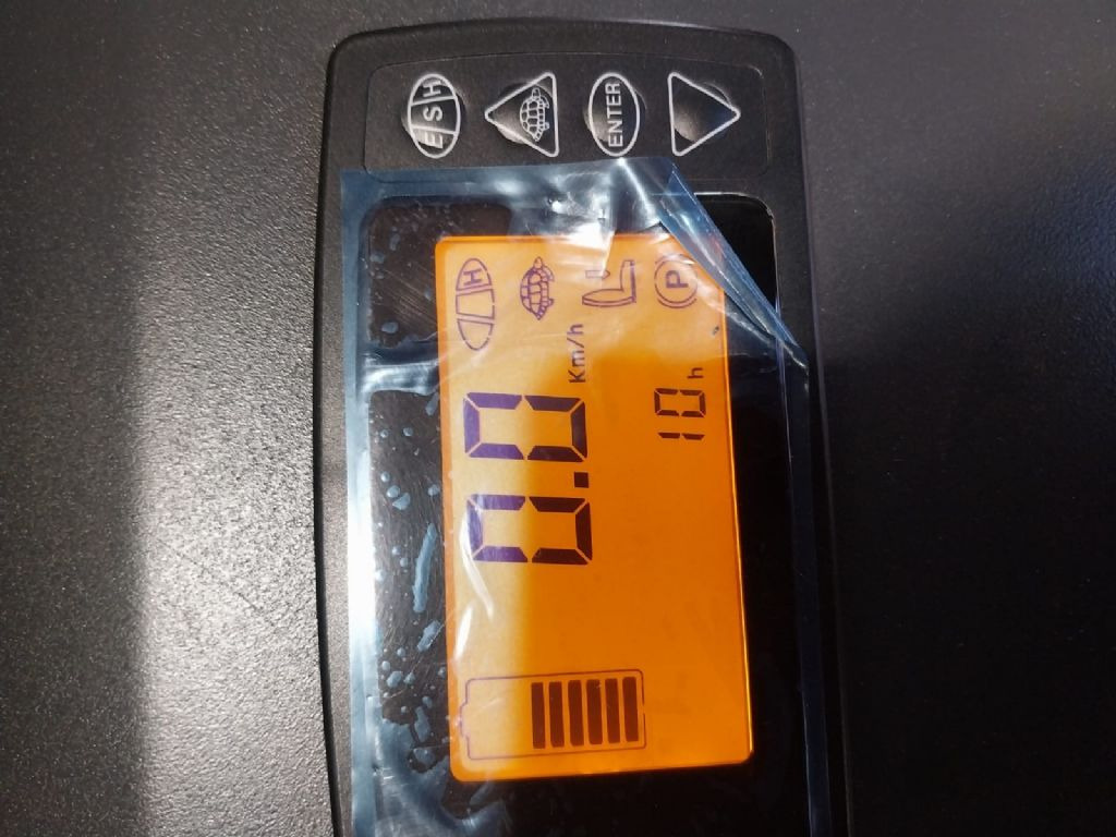 Baoli KBE35 - Elektrický vysokozdvižný vozík: obrázek 2 Baoli KBE35 - Elektrický vysokozdvižný vozík: obrázek 2