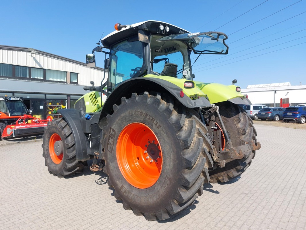CLAAS Axion 850 - Traktor: obrázek 3 CLAAS Axion 850 - Traktor: obrázek 3