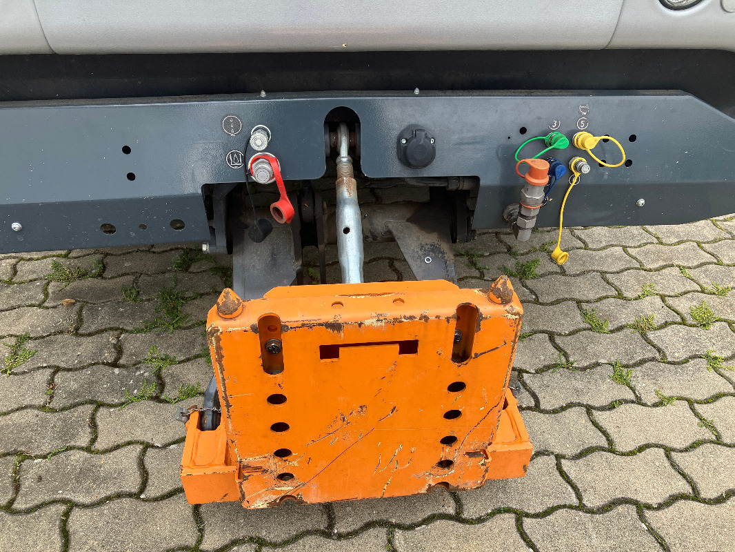 Kiefer Boki 1152B - Elektrické užitkové vozidlo: obrázek 4 Kiefer Boki 1152B - Elektrické užitkové vozidlo: obrázek 4