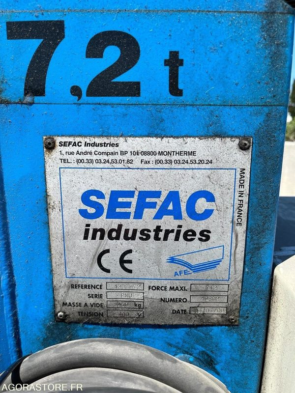 4 COLONNES SEFAC (2000) - Vybavení garáže/ Dílny: obrázek 2 4 COLONNES SEFAC (2000) - Vybavení garáže/ Dílny: obrázek 2