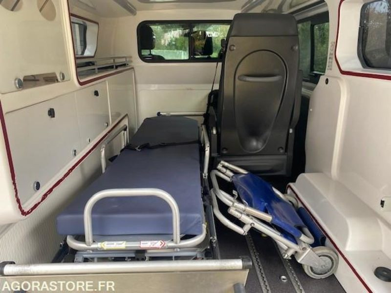 AMBULANCE FIAT TALENTO L1H1 120 CV - 2019 - 121 000km - Pohotovostní vůz: obrázek 3 AMBULANCE FIAT TALENTO L1H1 120 CV - 2019 - 121 000km - Pohotovostní vůz: obrázek 3