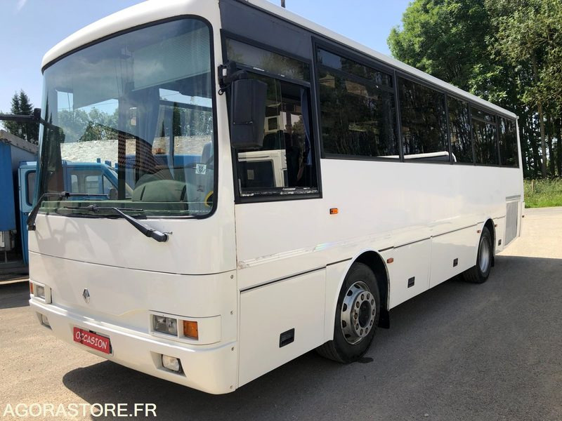 AUTOCAR RENAULT MEDIUM 36 PL - Školní autobus: obrázek 1 AUTOCAR RENAULT MEDIUM 36 PL - Školní autobus: obrázek 1