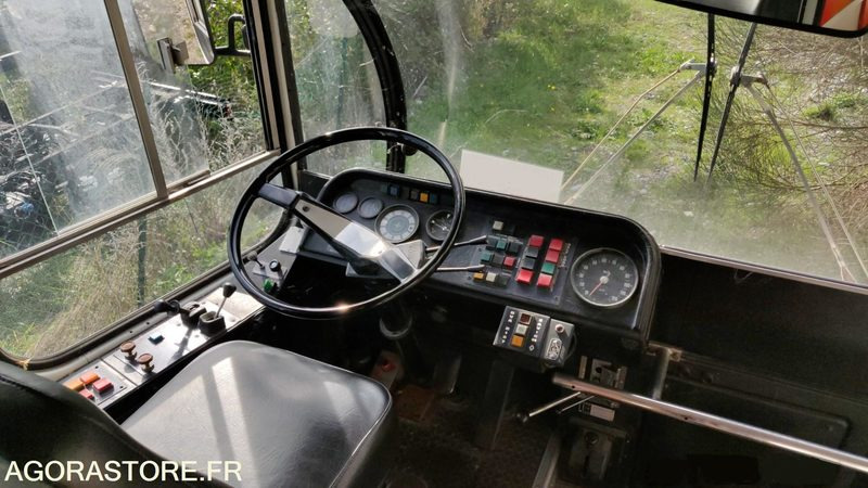 Autobus SAVIEM de collection Vintage (1979) - Autobus: obrázek 4 Autobus SAVIEM de collection Vintage (1979) - Autobus: obrázek 4