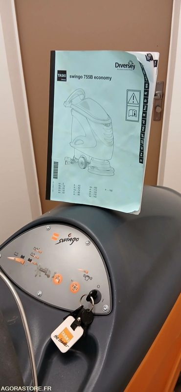 Autolaveuse - Podlahový mycí stroj: obrázek 1 Autolaveuse - Podlahový mycí stroj: obrázek 1