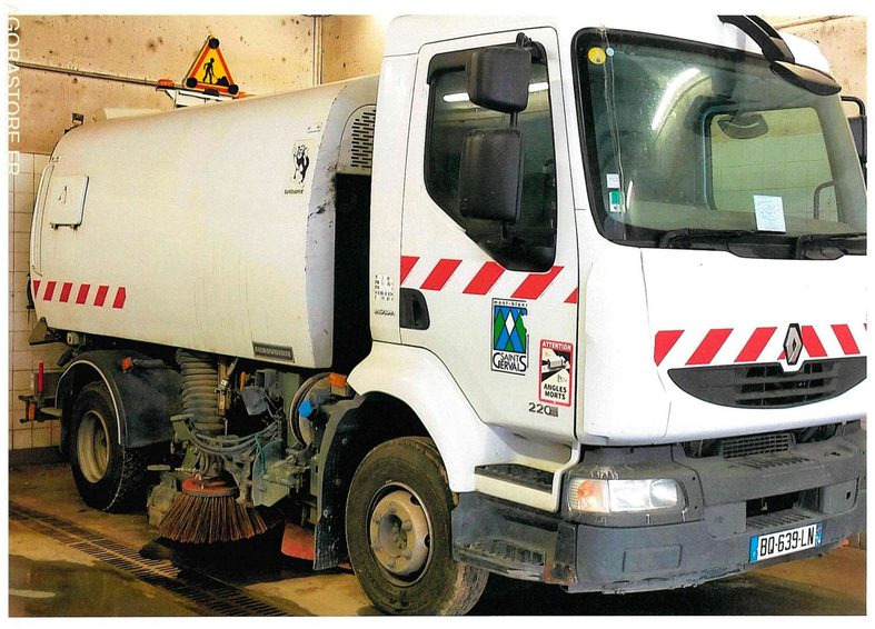 BALAYEUSE de Voiries- RENAULT MIDLUM 220 DXI avec aspiratrice EUROVOIRIE - Zametací vůz: obrázek 2 BALAYEUSE de Voiries- RENAULT MIDLUM 220 DXI avec aspiratrice EUROVOIRIE - Zametací vůz: obrázek 2