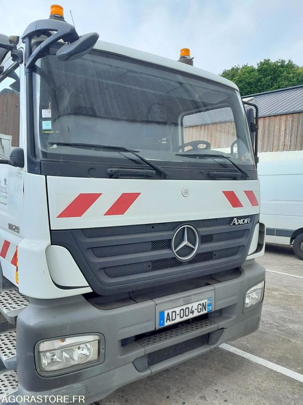 BOM MERCEDES AXOR 267385 kms 2009 - Vůz na odvoz odpadků: obrázek 2 BOM MERCEDES AXOR 267385 kms 2009 - Vůz na odvoz odpadků: obrázek 2