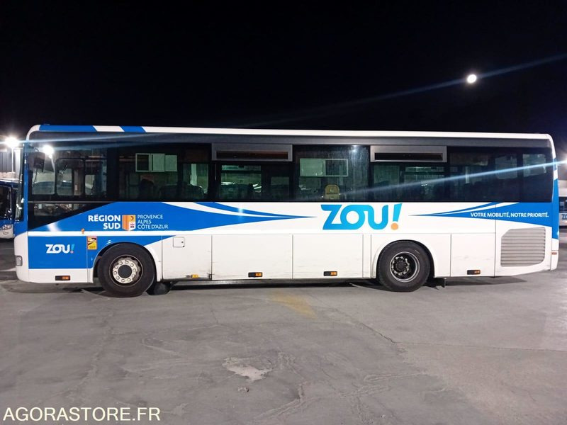 CAR IRISBUS RECREO N°11411 MEC 2009 - KM 264000 - Školní autobus: obrázek 3 CAR IRISBUS RECREO N°11411 MEC 2009 - KM 264000 - Školní autobus: obrázek 3