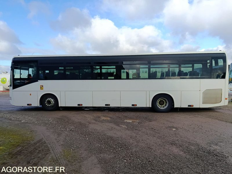 CAR IRISBUS RECREO - PARC 19964 - MEC2011/506000km/ BM-526-BE - Školní autobus: obrázek 3 CAR IRISBUS RECREO - PARC 19964 - MEC2011/506000km/ BM-526-BE - Školní autobus: obrázek 3