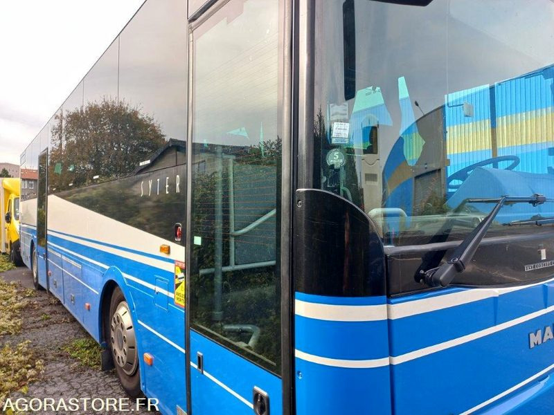 CAR MAN SYTER 919-AMP-51 - Školní autobus: obrázek 3 CAR MAN SYTER 919-AMP-51 - Školní autobus: obrázek 3