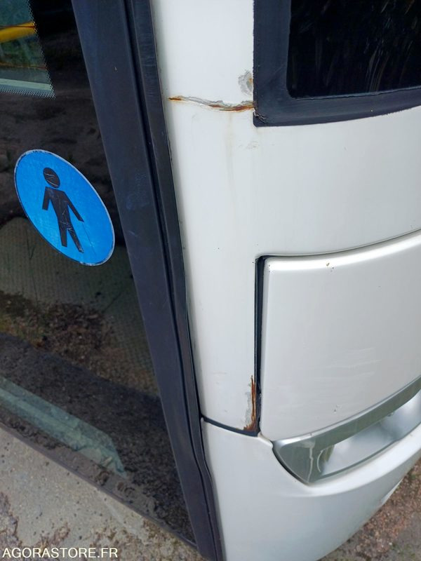 CAR MERCEDES INTOURO 436244 kms 2010 - Školní autobus: obrázek 4 CAR MERCEDES INTOURO 436244 kms 2010 - Školní autobus: obrázek 4