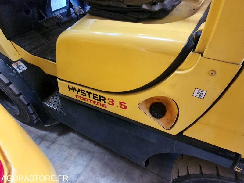 CHARIOT ELEVATEUR DIESEL 3T5 HYSTER H3.5FT - 2007 - 1033 heures - Dieselový vysokozdvižný vozík: obrázek 5 CHARIOT ELEVATEUR DIESEL 3T5 HYSTER H3.5FT - 2007 - 1033 heures - Dieselový vysokozdvižný vozík: obrázek 5