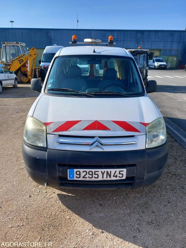 CITROEN BERLINGO - 2004 - 96000KM - Malá dodávka: obrázek 5 CITROEN BERLINGO - 2004 - 96000KM - Malá dodávka: obrázek 5
