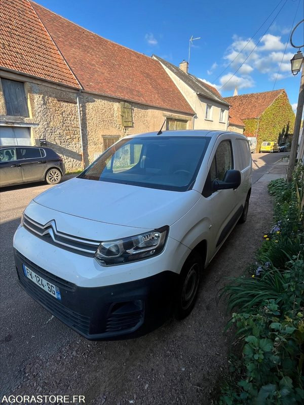 CITROEN BERLINGO ISOTHERME (portage de repas) - Malá dodávka: obrázek 1 CITROEN BERLINGO ISOTHERME (portage de repas) - Malá dodávka: obrázek 1