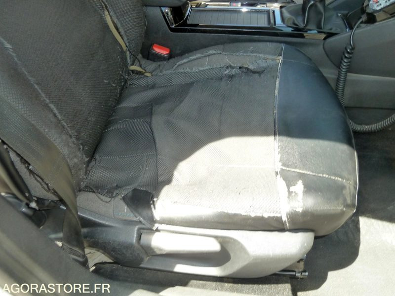 Osobní auto CITROEN C 4: obrázek 9