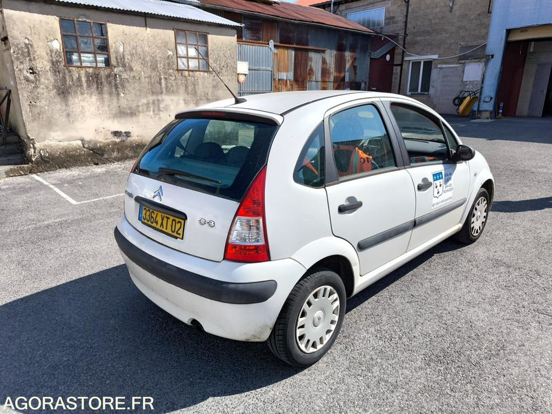 CITROEN C3 166786 kms 2006 - Osobní auto: obrázek 2 CITROEN C3 166786 kms 2006 - Osobní auto: obrázek 2