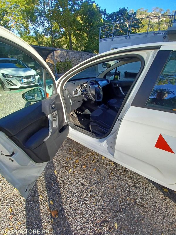 CITROEN C3 - 2 PLACES - REF SCP/900 - Osobní auto: obrázek 4 CITROEN C3 - 2 PLACES - REF SCP/900 - Osobní auto: obrázek 4