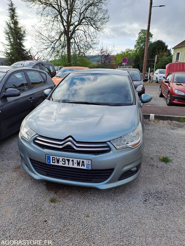 CITROEN C4 GRISE - Osobní auto: obrázek 1 CITROEN C4 GRISE - Osobní auto: obrázek 1
